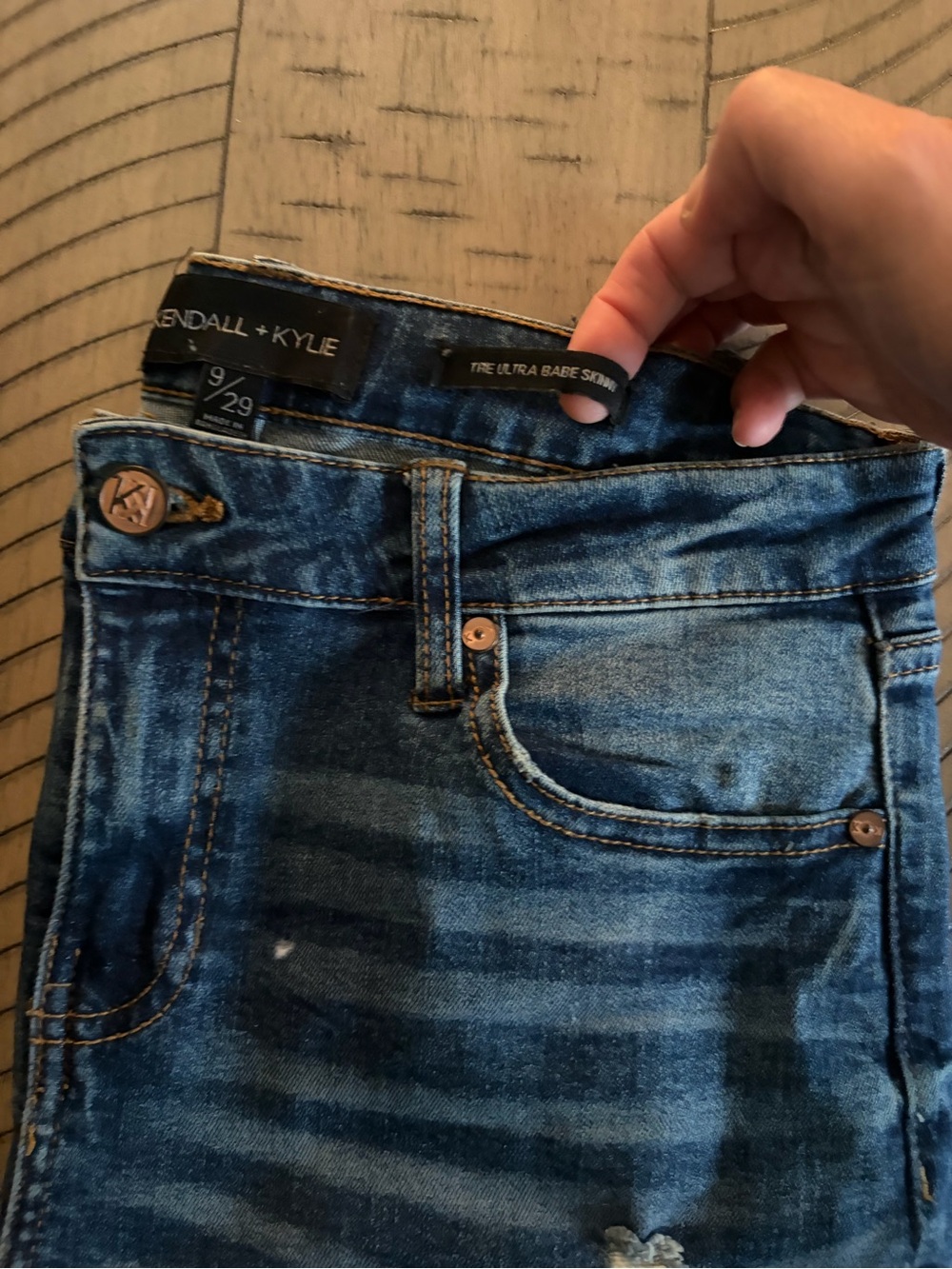 Kendall & Kylie Men's Dark Blue Skinny Jeans with Fading